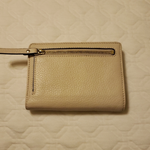 Kate Spade Wallet - Picture 2 of 5